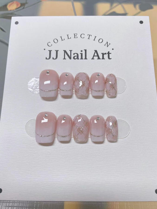 Ombre Pattern Hand Painted Press On Nails: Custom Shape Reusable Nail Set