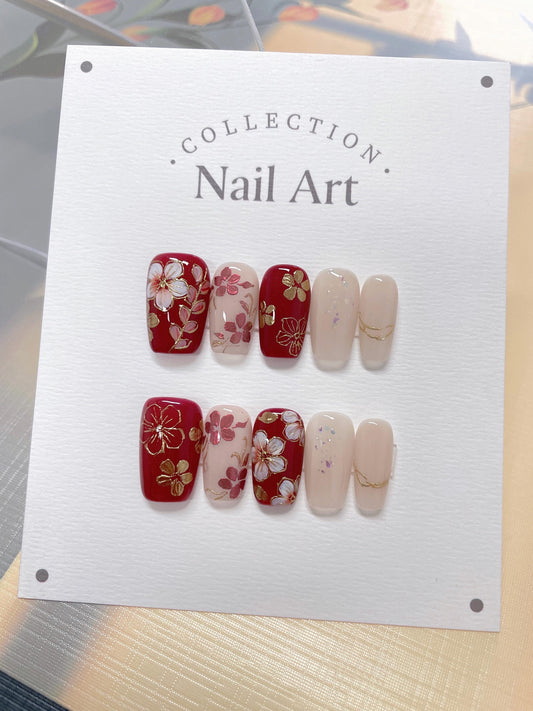 Floral Gold Outline Press On Nails: Hand Painted Reusable Faux Nails