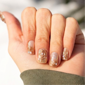 Holiday Nails