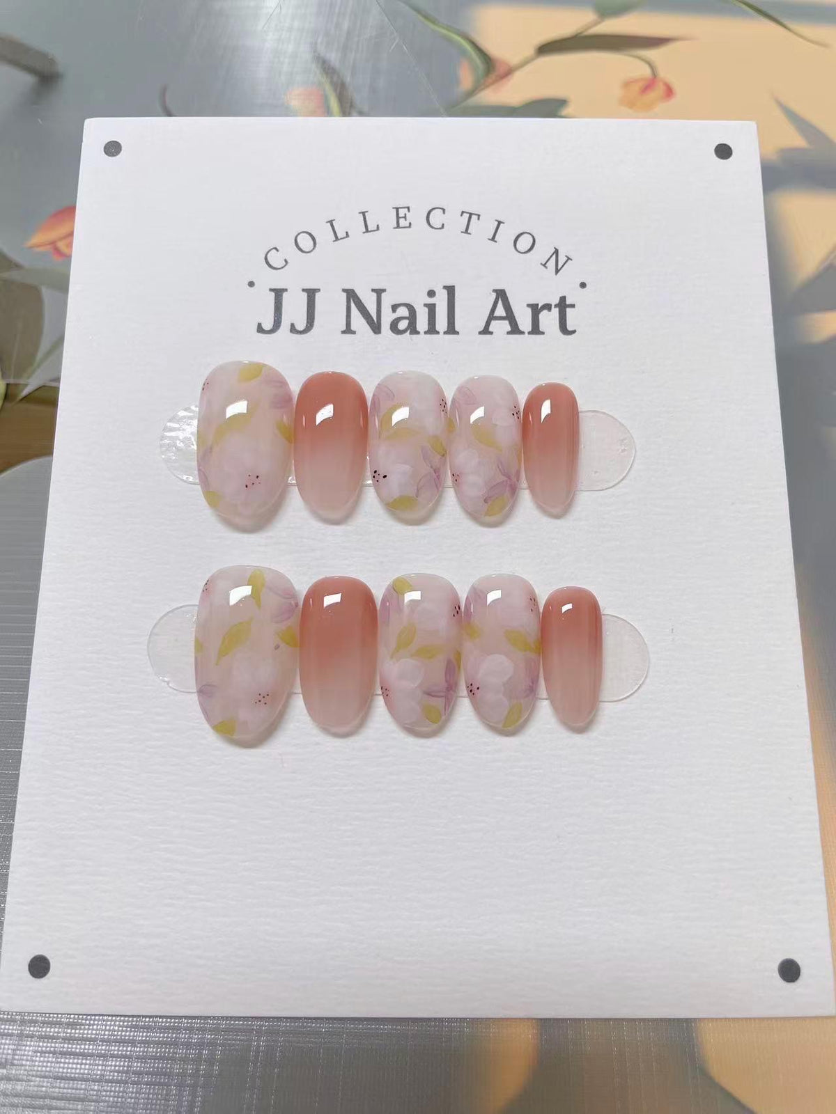 Ombré Petals Press On Nails: Custom Shape Reusable Set