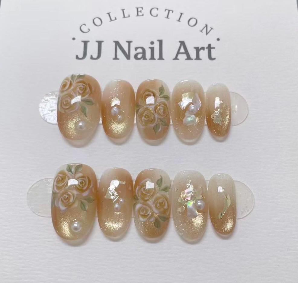 Handmade Cat Eye Roses Press On Nails: Reusable Set