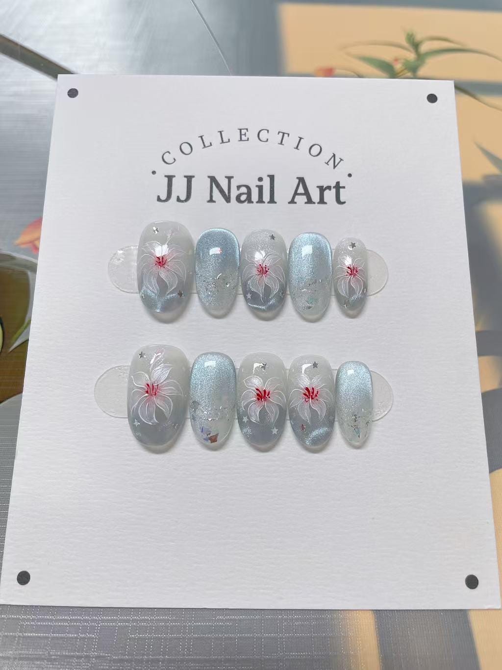 Handmade White Lilies Ombre Press On Nails: Reusable Set