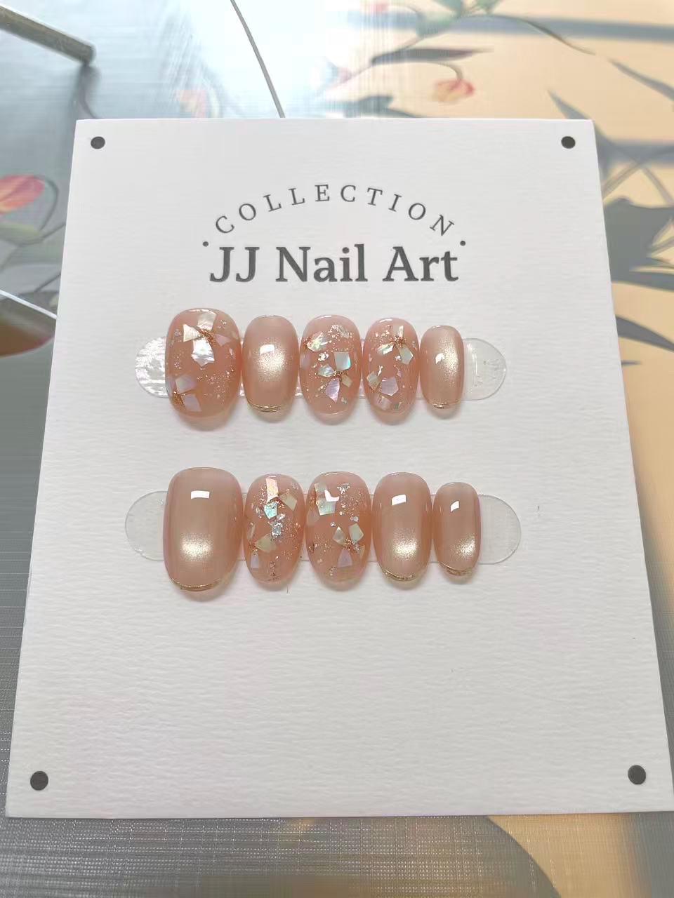 Handmade Shell Petals Cat Eye Press On Nails: Reusable Set