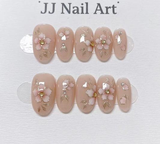Gold Lining Elegant Petals Hand Painted Press On Nails: Custom Shape Reusable Nail Set