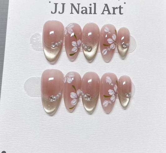 White Petals Cat Eye Hand Painted Press On Nails: Custom Shape Reusable Nail Set