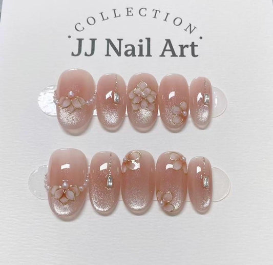 Handmade Gold Lined Floral Press On Nails: Reusable Set