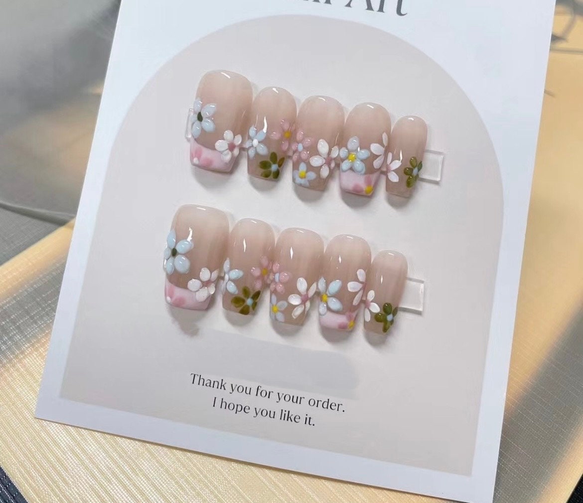 Handmade Floral Press On Nails: Reusable Gel Fake Nails