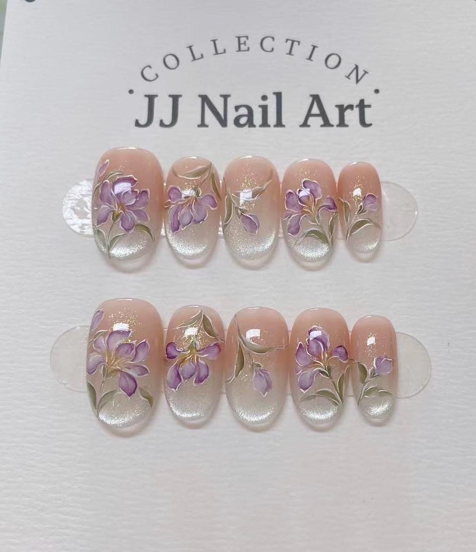 Handmade Purple Flowers Ombré Press On Nails: Reusable Set