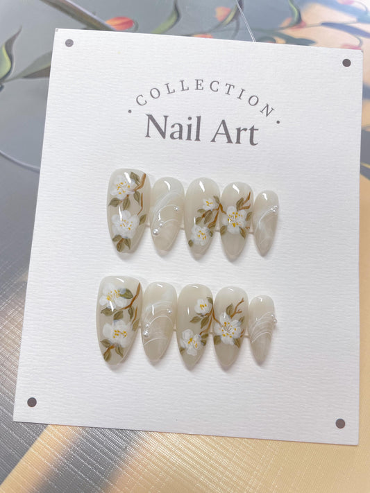 Hand Painted Press On Nails: Blooming White Flowers & Pearl, Reusable Faux Nails