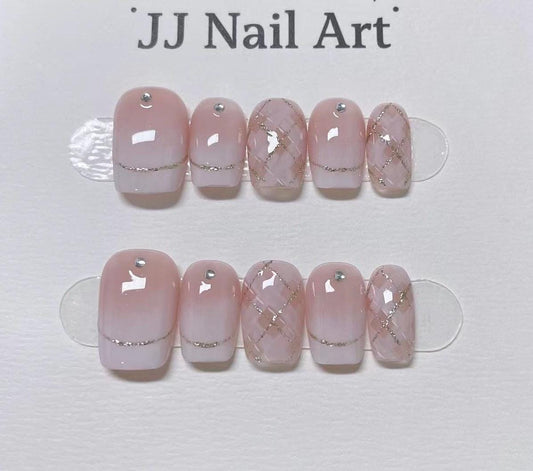 Ombre Pattern Hand Painted Press On Nails: Custom Shape Reusable Nail Set