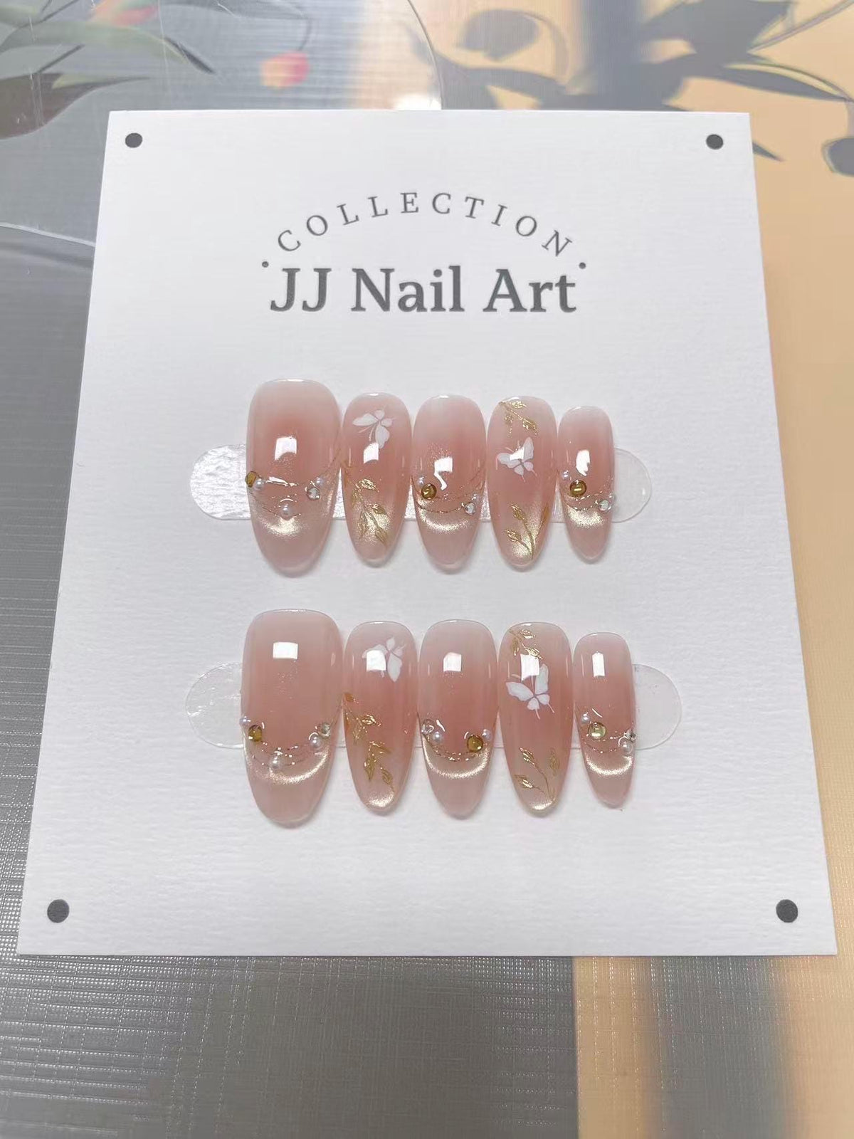 Fall Leaves Cat Eye Press On Nails: Hand Painted Reusable Fake Nails