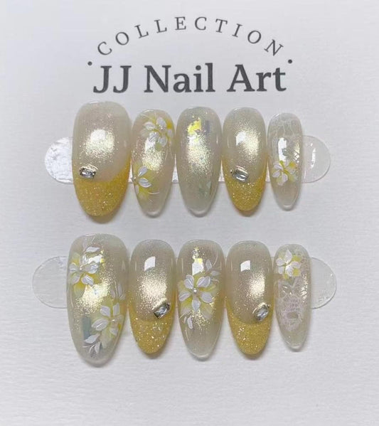 Handmade Yellow Glitters French Petals Press On Nails: Reusable Set