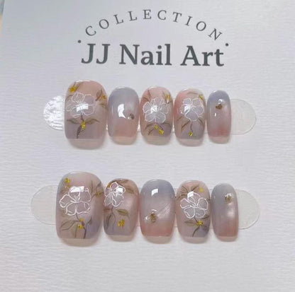 Handmade White Flowers Smudge Press On Nails: Reusable Set
