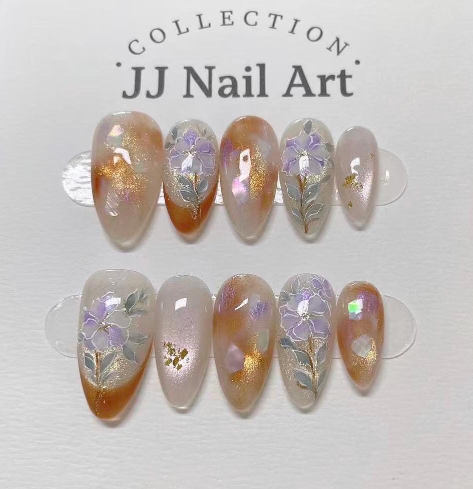 Handmade Flowers Smudge Press On Nails: Reusable Set
