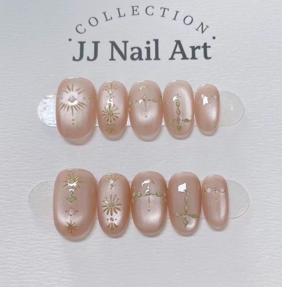 Handmade Peach Cat Eye Cross Press On Nails: Reusable Set