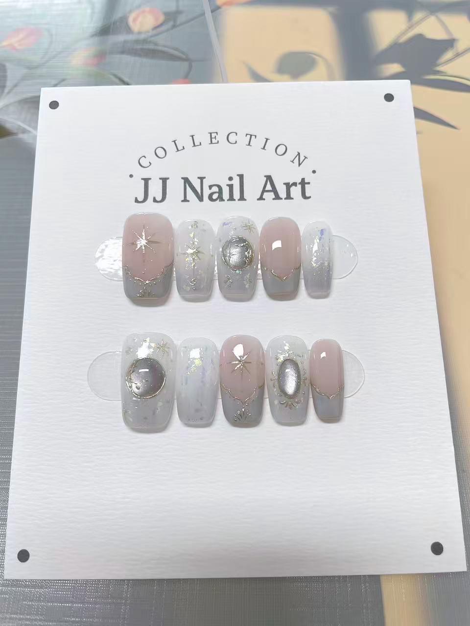 Vintage Stars Hand Painted Press On Nails: Custom Shape Reusable Nail Set