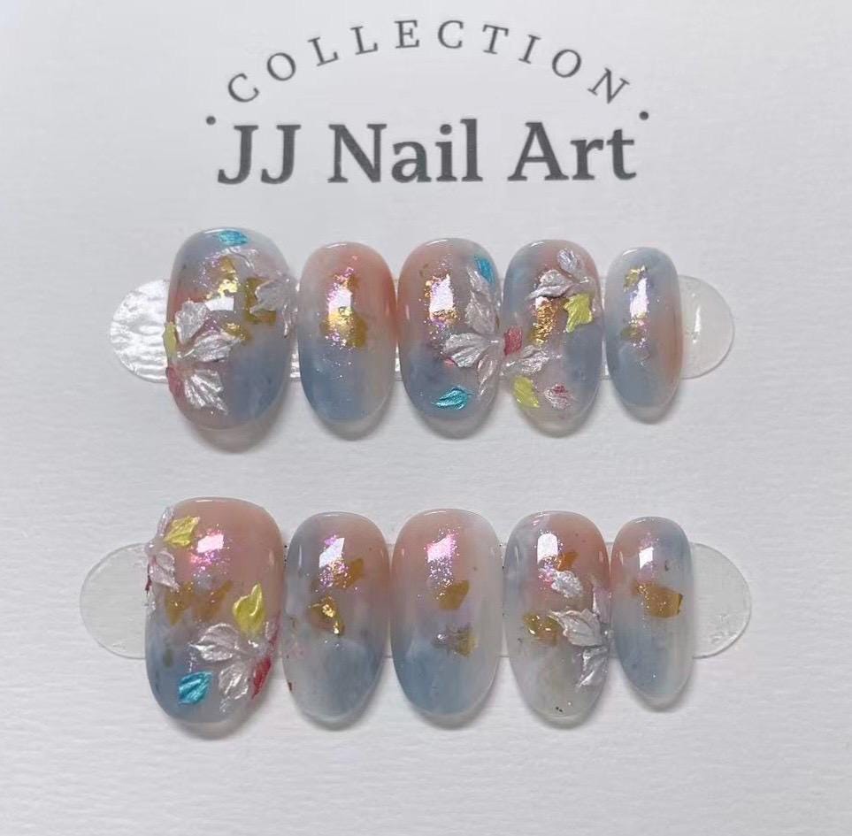 Handmade Petals Smudge Press On Nails: Reusable Set