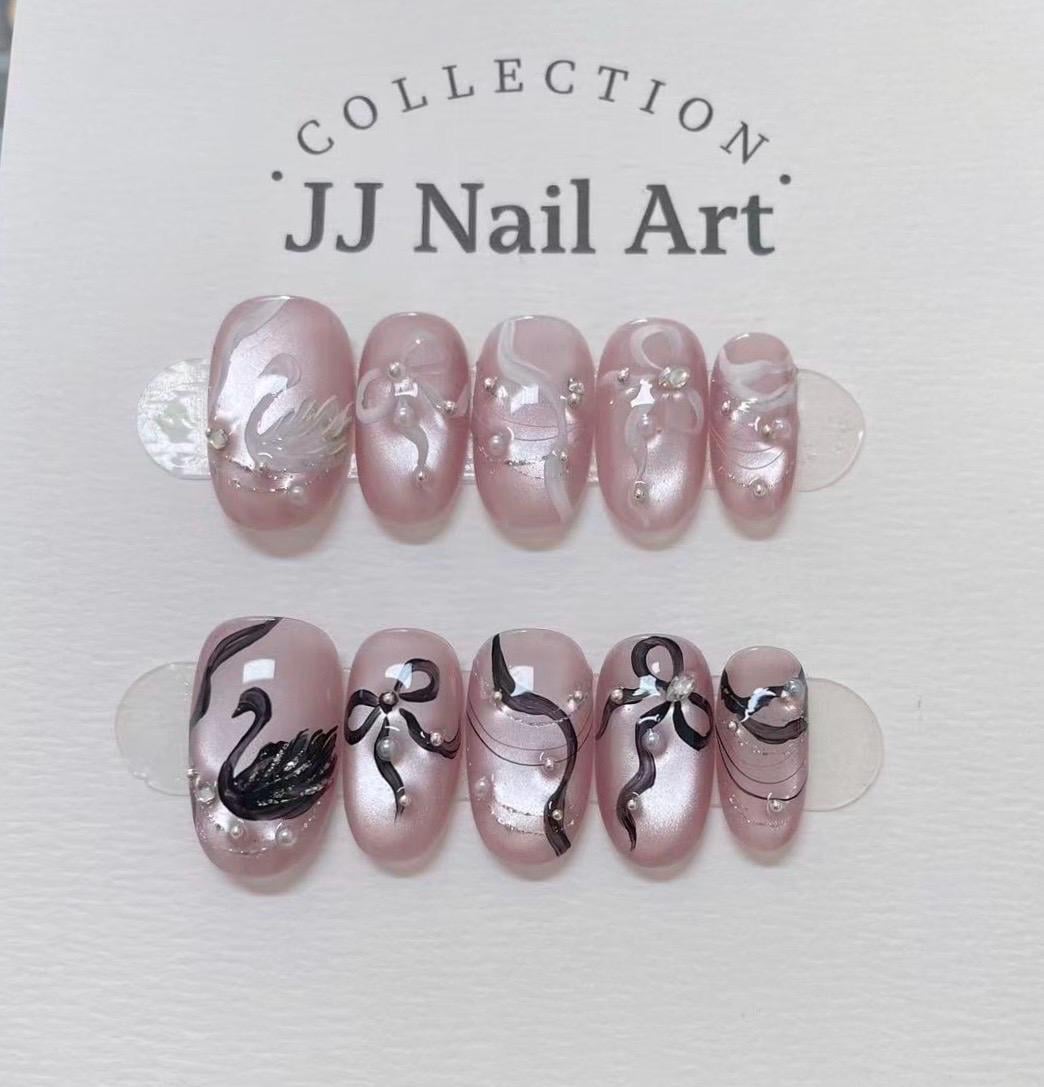 Handmade Swans French Press On Nails: Reusable Set