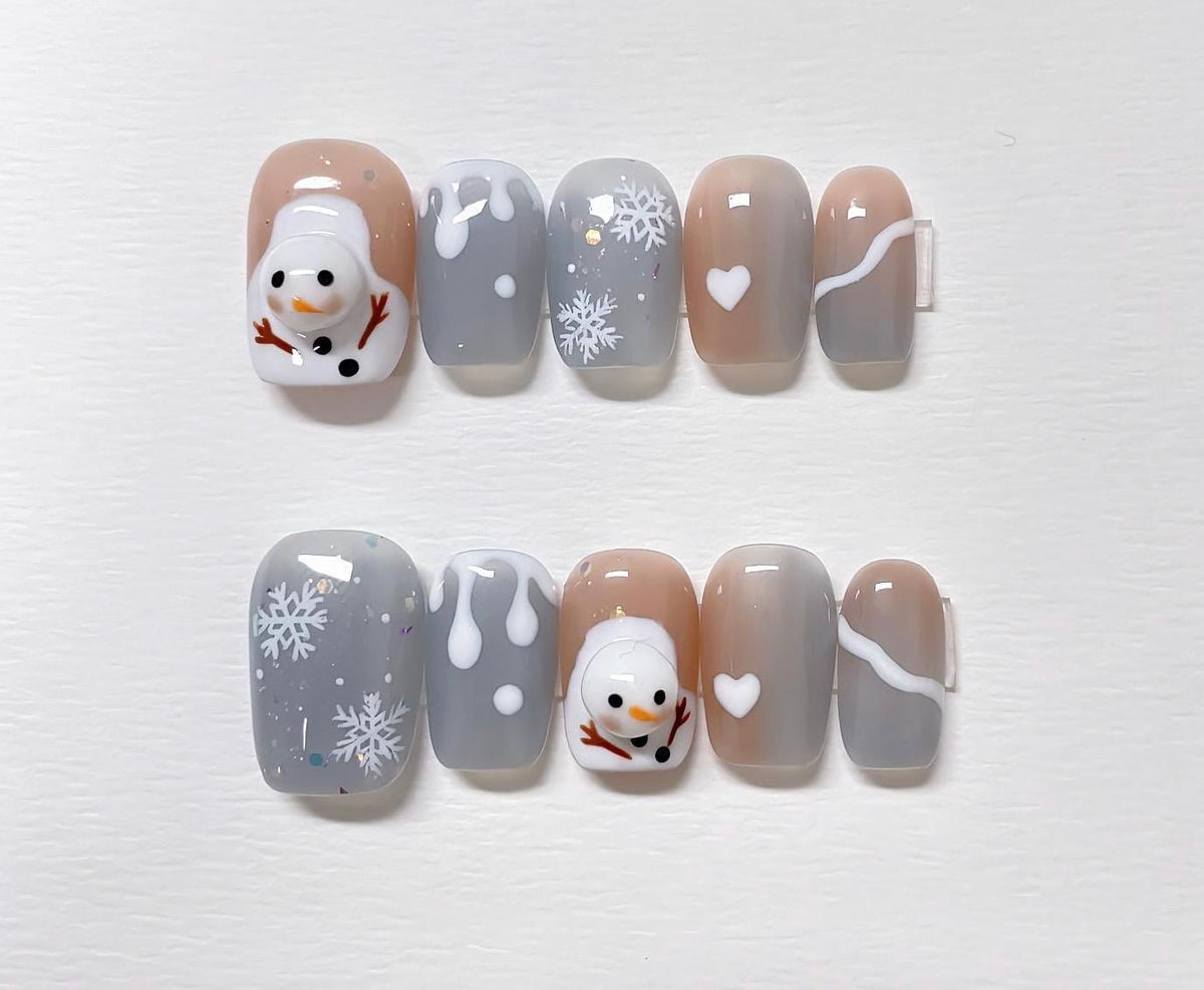 Hand Painted Snowman Press On Nails: Christmas Reusable Faux Nails
