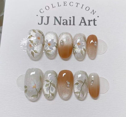 Handmade White Flowers Press On Nails: Reusable Set