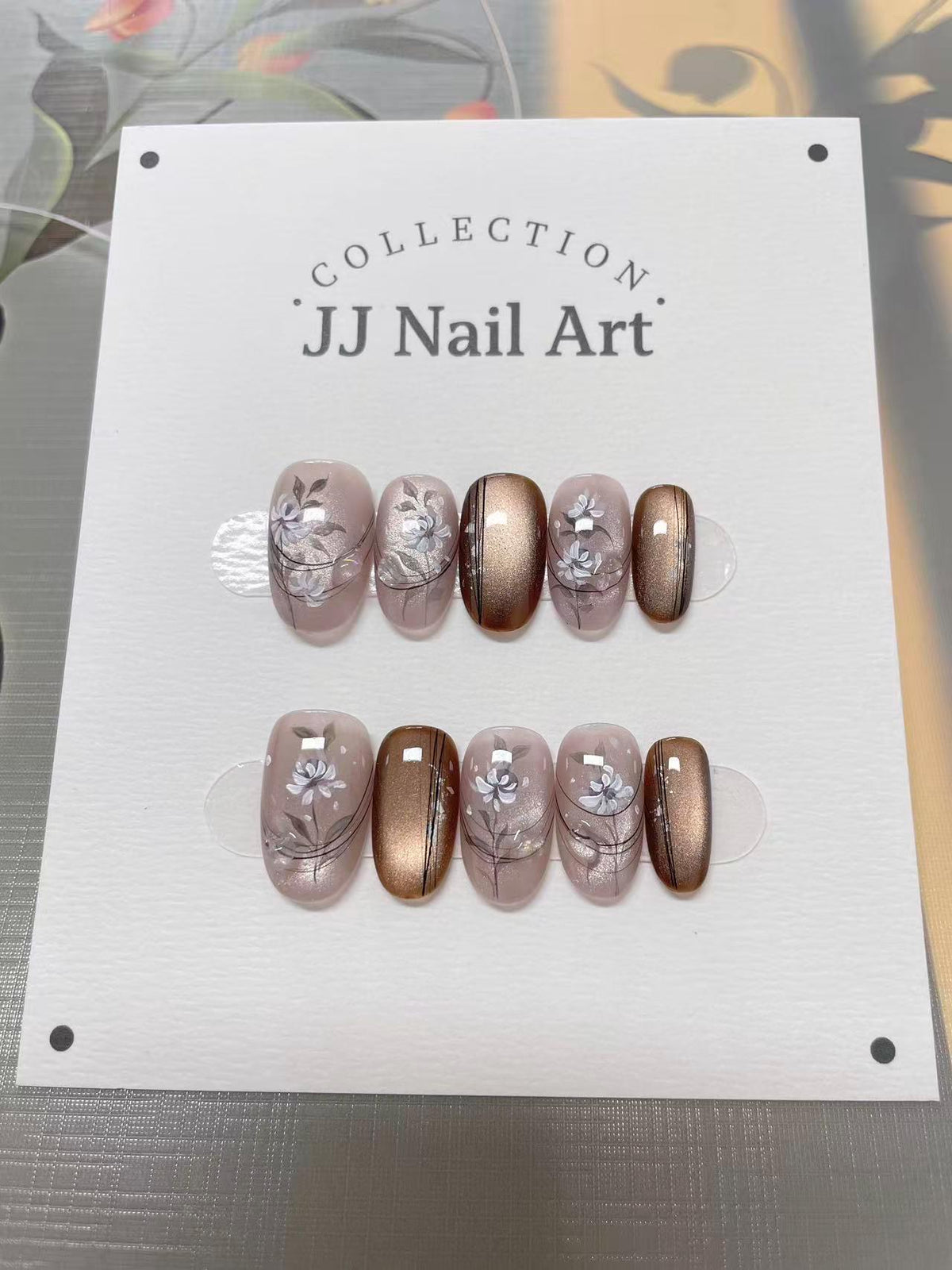 Hand Painted Cat Eye Press On Nails, Light Brown Floral, Reusable