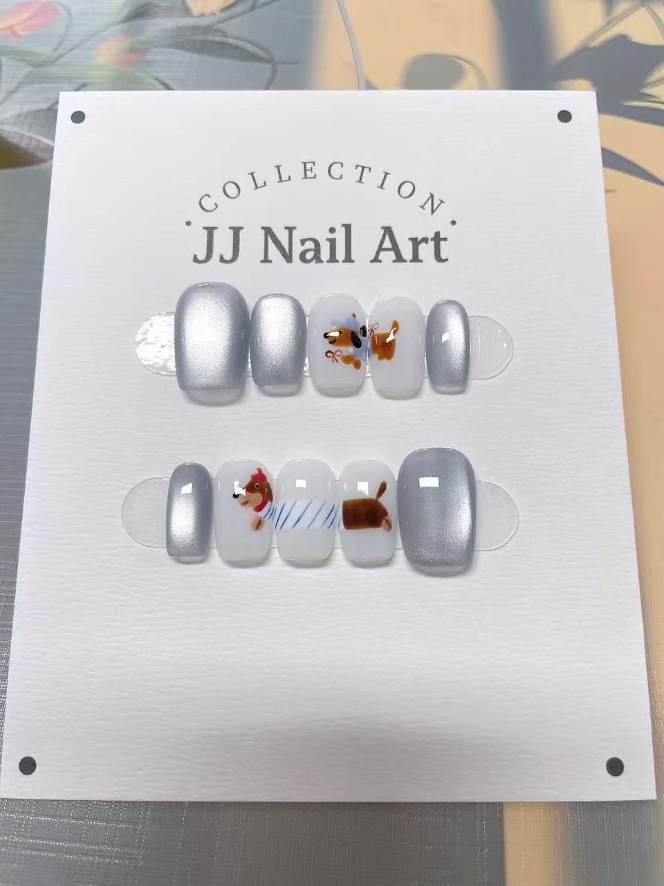 Hand Painted Sausage Dog Press On Nails: Reusable Cat Eye Nail Set