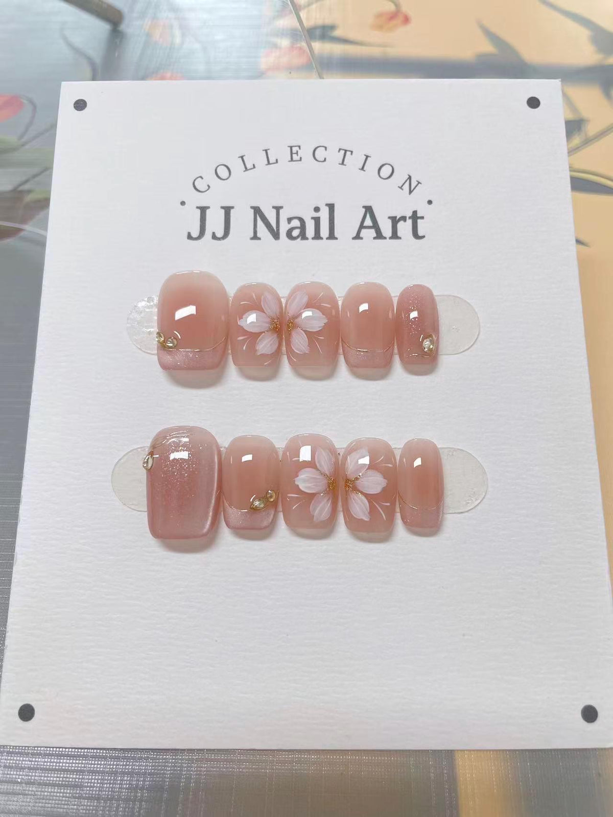 Handmade Pink French Petals Cat Eye Press On Nails: Reusable Nail Set