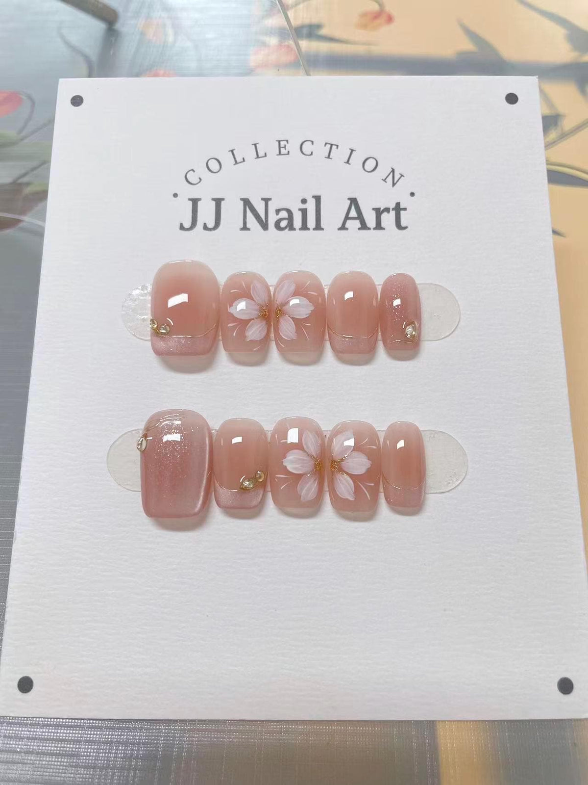 Handmade Pink French Petals Cat Eye Press On Nails: Reusable Nail Set
