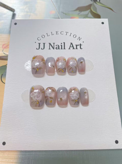 Handmade White Flowers Smudge Press On Nails: Reusable Set