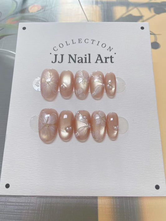 Handmade Romantic Petals Cat Eye Press On Nails: Custom Shape Reusable Set