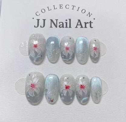 Handmade White Lilies Ombre Press On Nails: Reusable Set