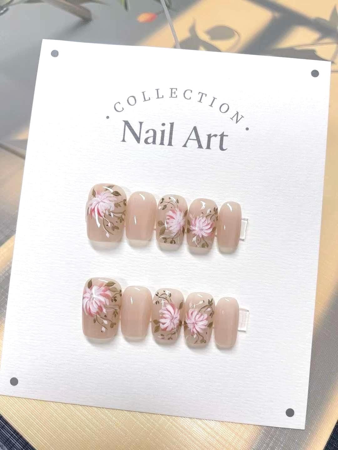 Handmade Fall Flower Press On Nails: Reusable Gel Faux Nails