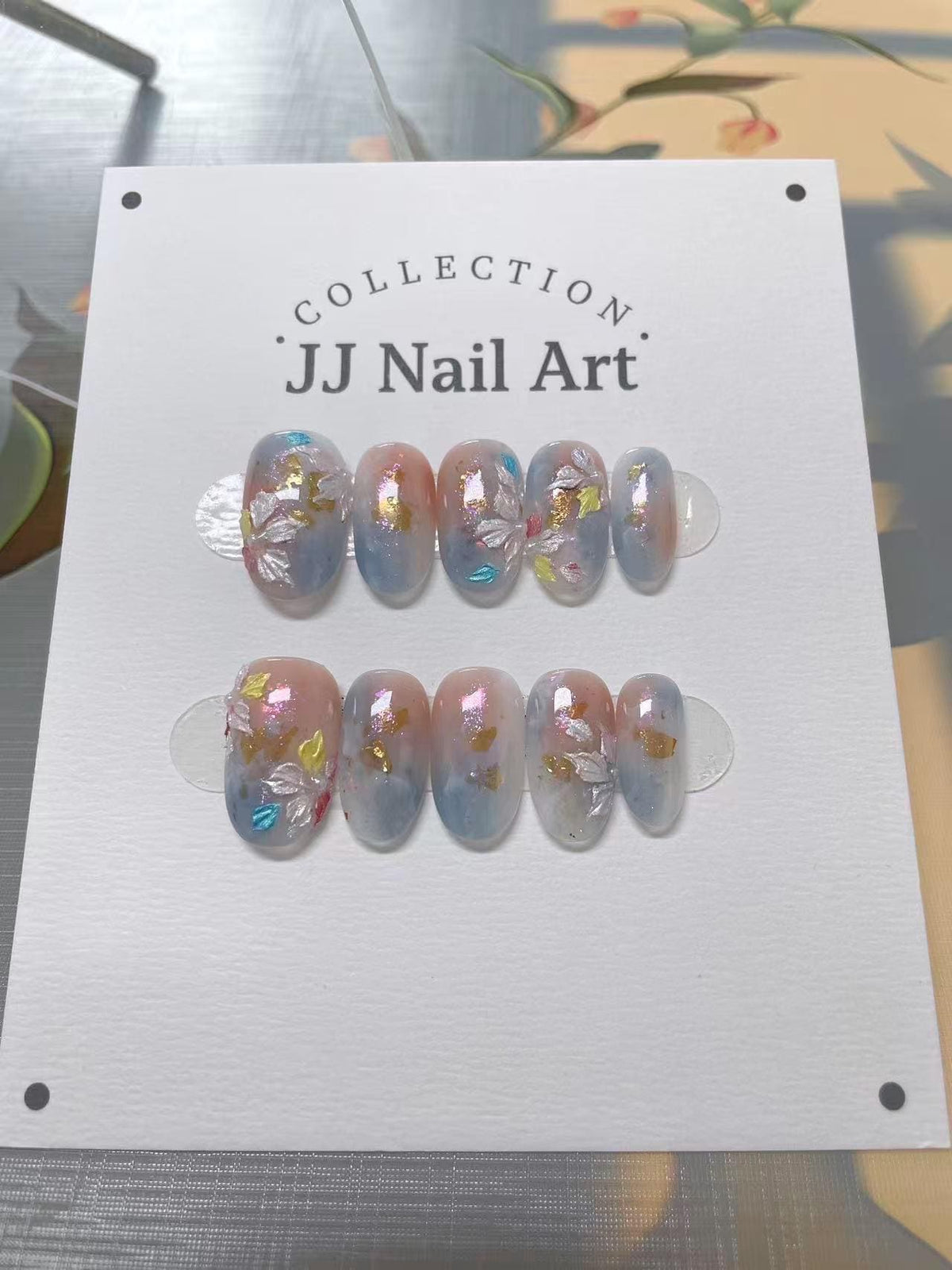 Handmade Petals Smudge Press On Nails: Reusable Set