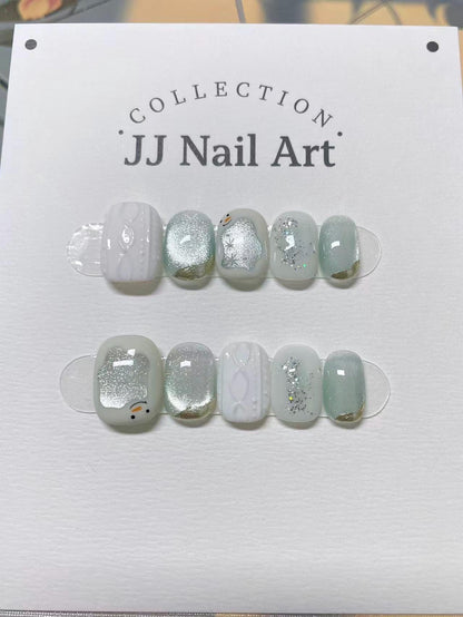 Custom Shape Hand Painted Press On Nails: White Christmas Reusable Nail Set