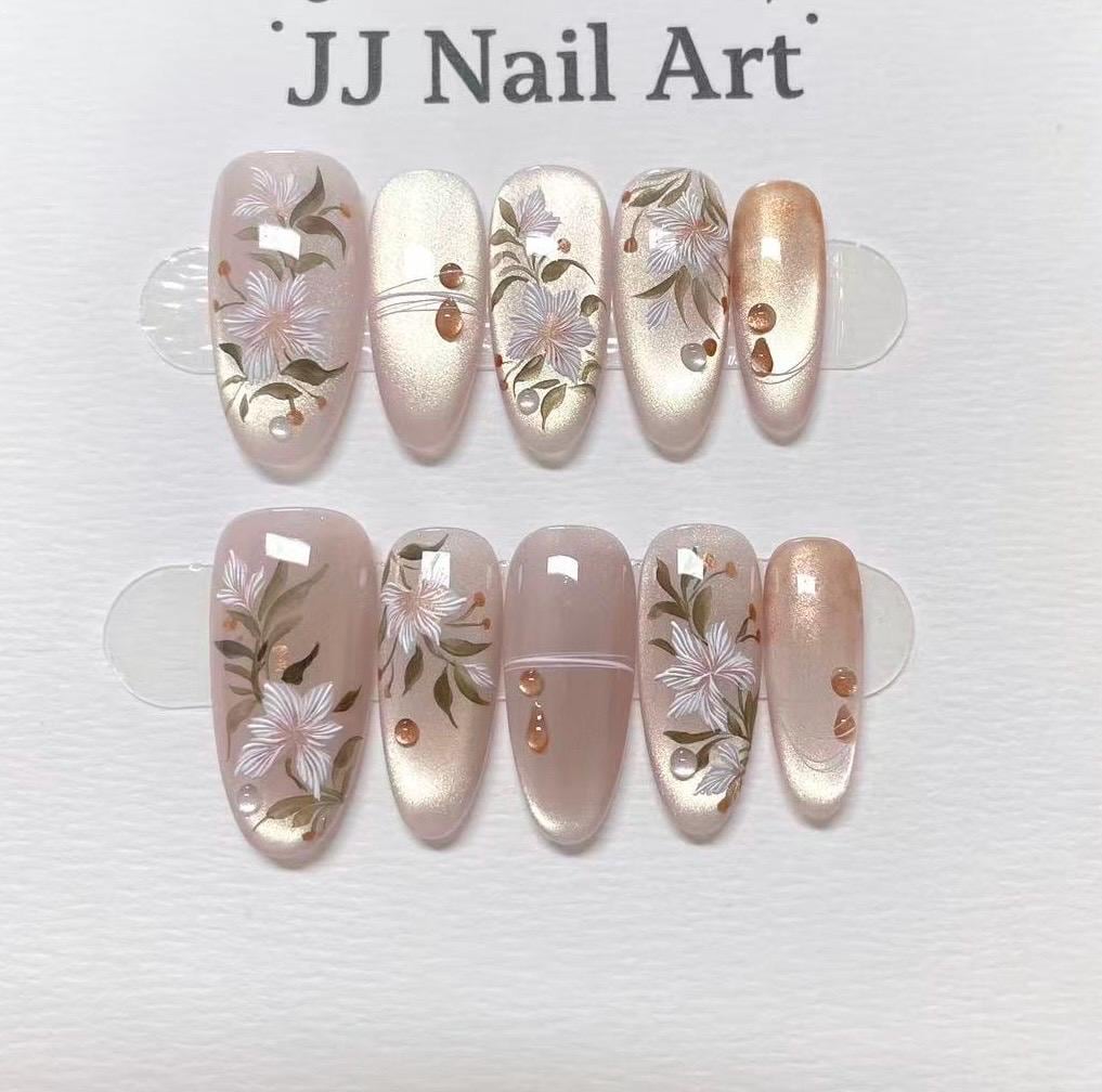 Hand Painted Floral Press On Nails: Reusable Custom Cat Eye Set