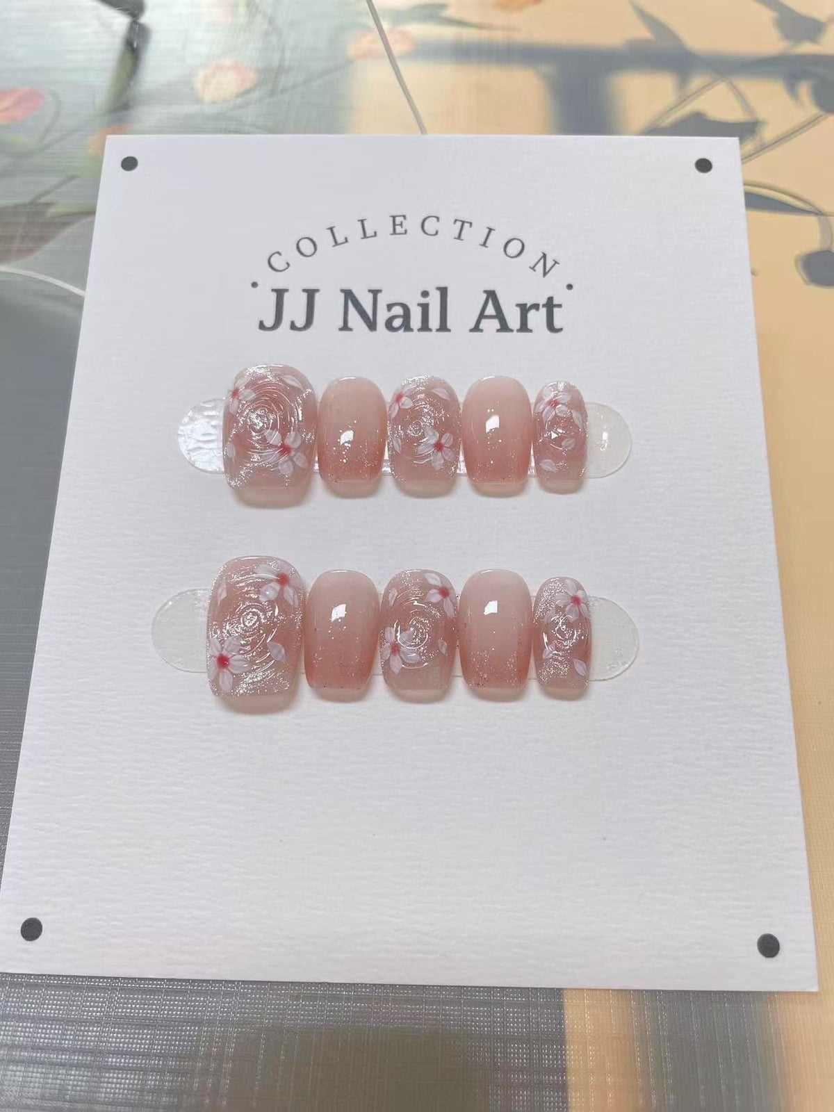 Handmade Pink Petals Ombré Cat Eye Press On Nails: Reusable Set