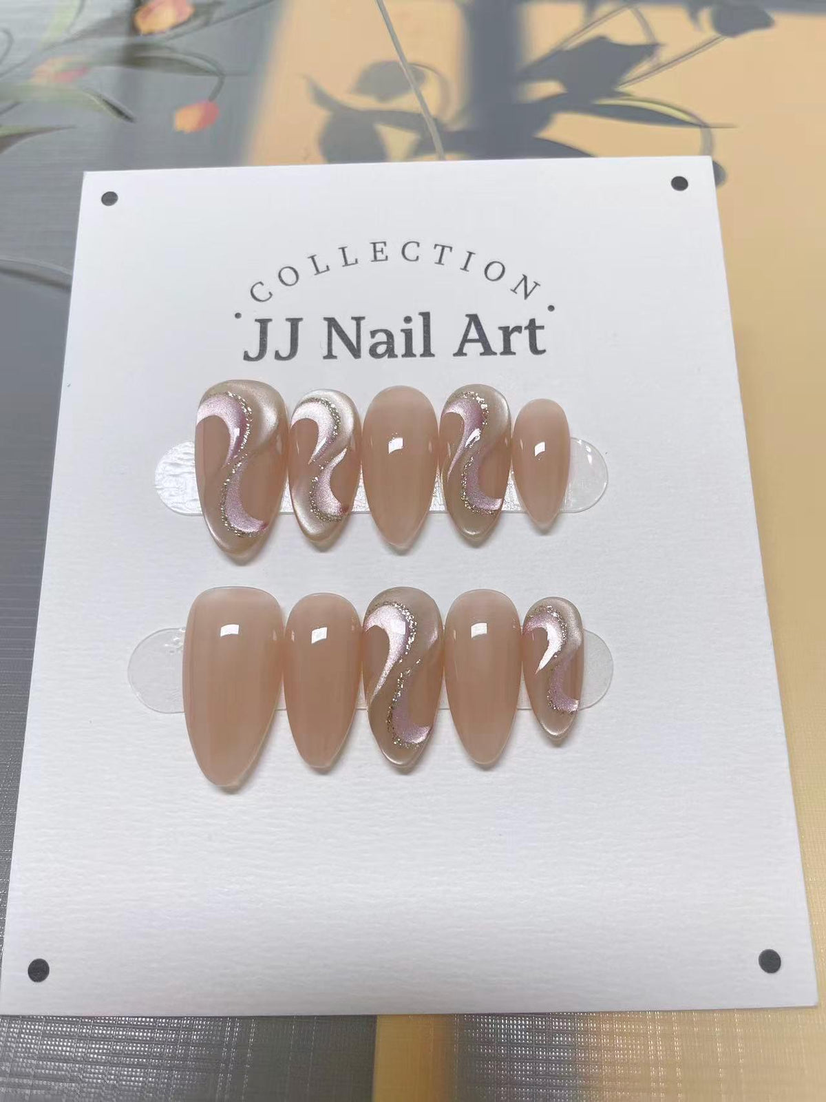 Cat Eye Belt Hand Painted Press On Nails: Custom Shape Reusable Nail Set