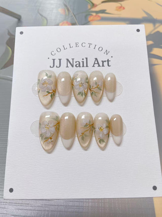 White Flowers French Press On Nails: Custom Shape Reusable Set