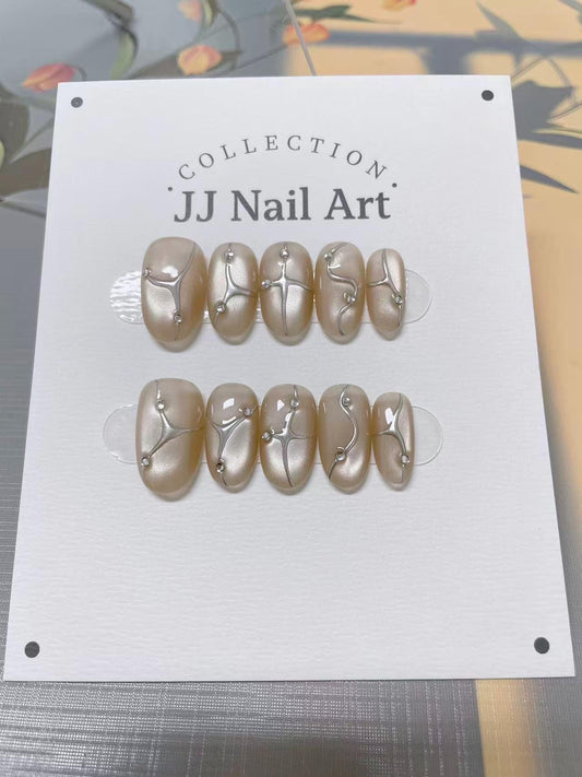 Cat Eye Lines Handmade Press On Nails: Reusable Custom Shape Set