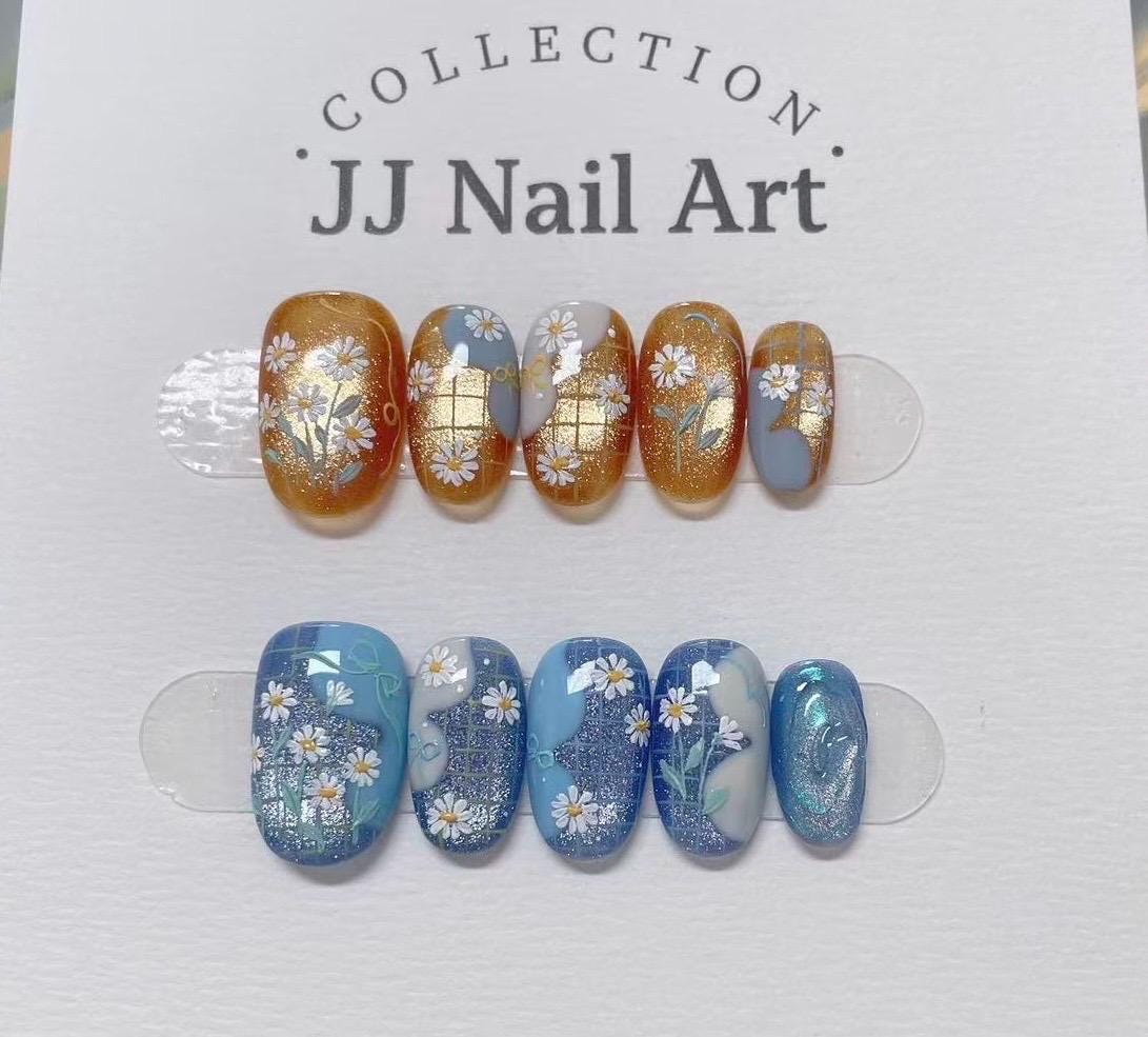 Flying Daisy Press On Nails: Custom Shape Reusable Set